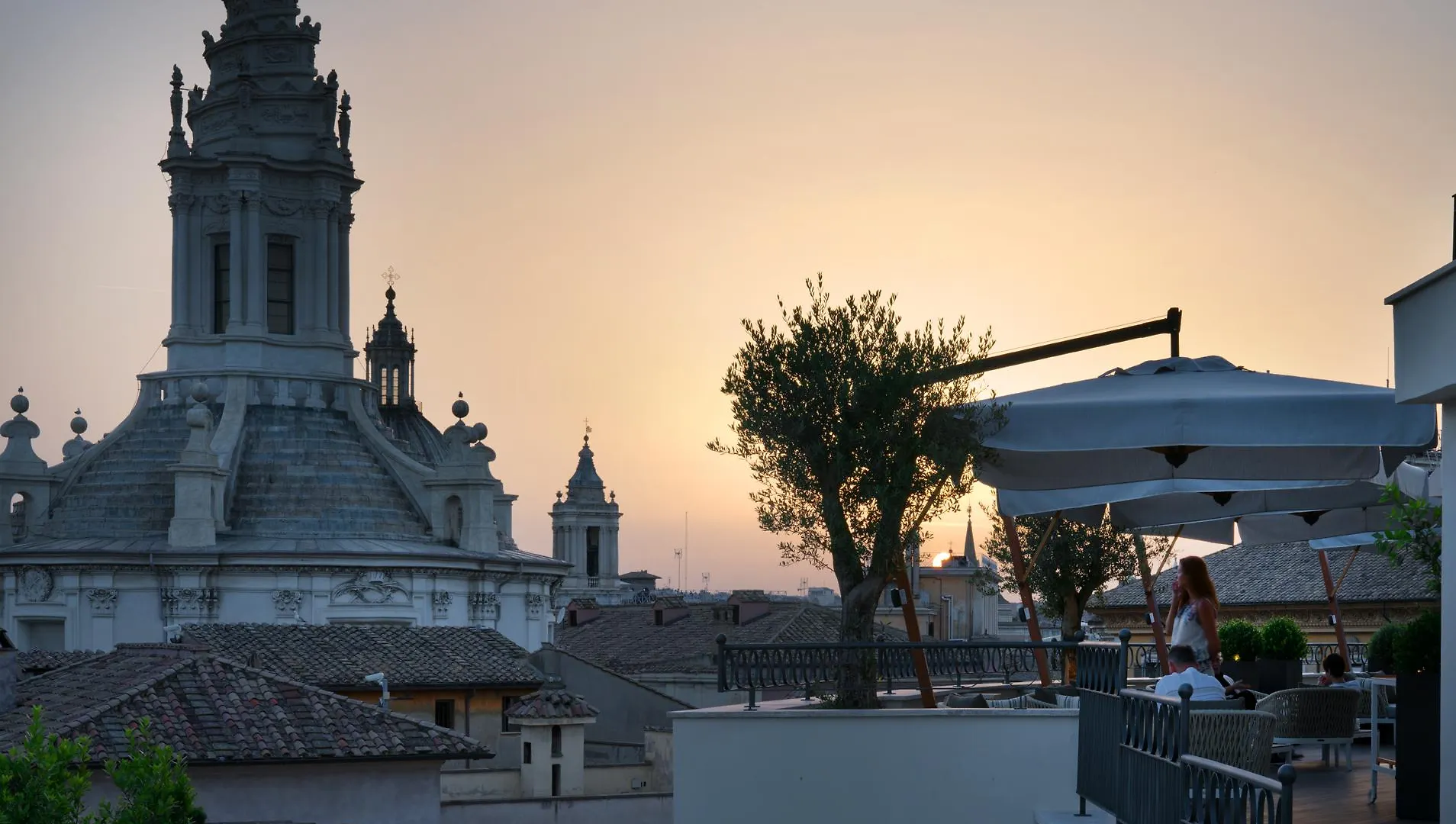 The Pantheon Iconic Rome Hotel, Autograph Collection